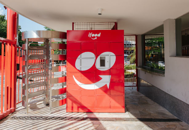 iFood Box: solução com Armários Inteligentes